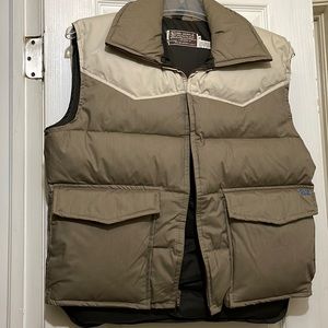 Ski Daddle Vintage* Styled by Joie Pack In Products Down Puffer Vest